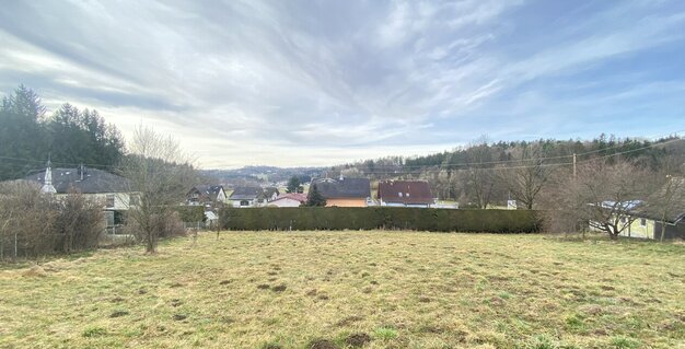 BAULAND - KUMBERG - DOPPELHAUS<br><br>